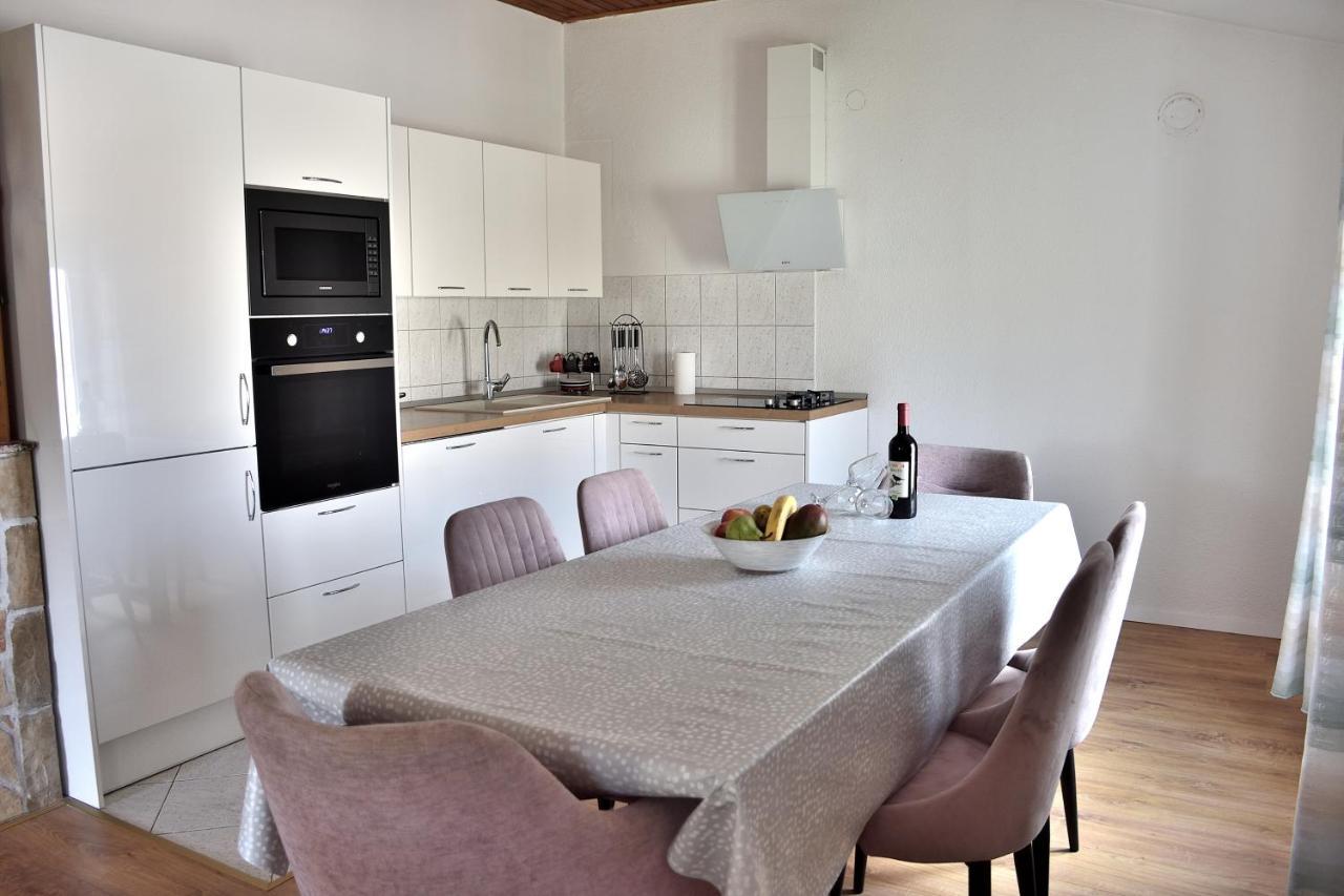 Apartment Leonora 沃迪切 外观 照片